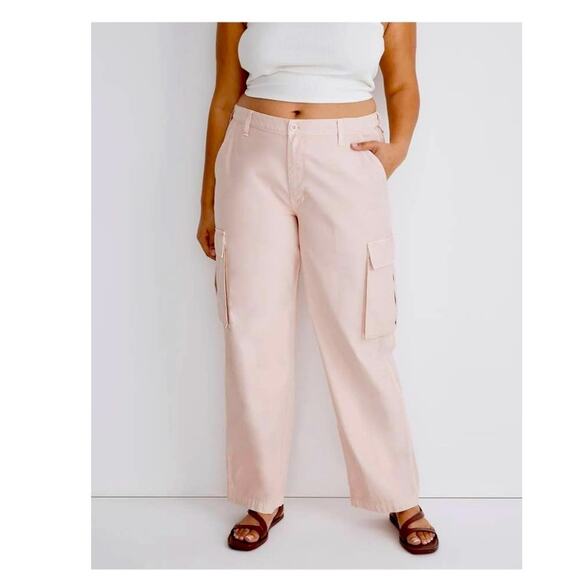 Madewell Pants - Madewell Garment-Dyed Low-Slung Straight Cargo Pants Pink‎ Size 32